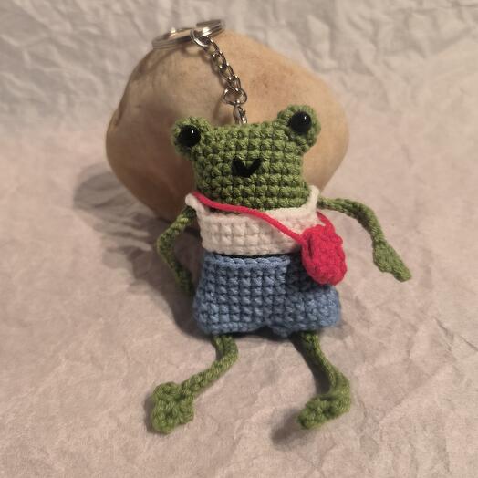 Leggy Frog Crochet Pattern