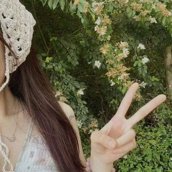 Classic Granny Bandana Crochet Pattern