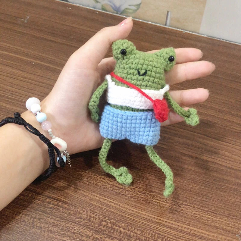 Leggy Frog Crochet Pattern