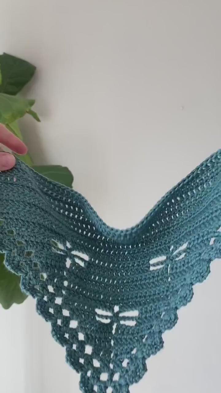 Two-Sided Blossoms Crochet Pattern – Crochiko